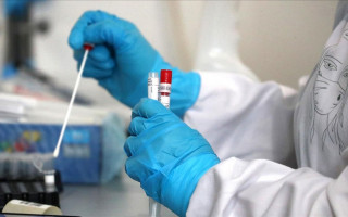 Коронавирус в Украине: за сутки 14200 новых случаев заражения