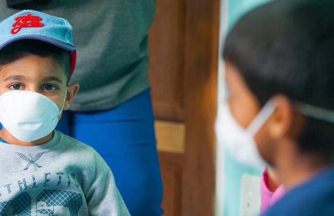 Коронавирус начал прогрессировать у детей: врачи предупредили о последствиях