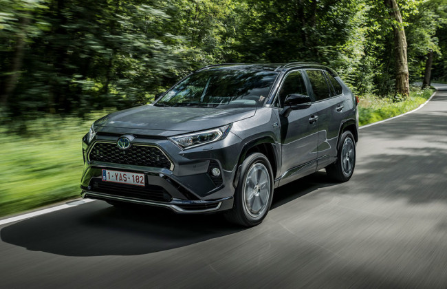 Лучшие в своем сегменте: ТОП-10 самых популярных внедорожников