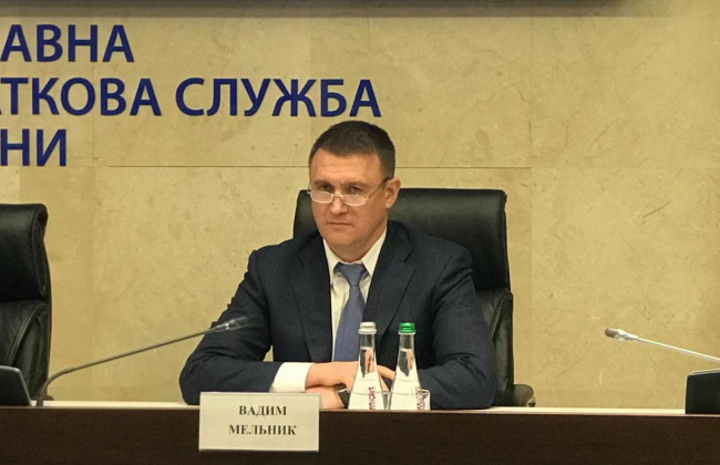 Директор БЭБ Вадим Мельник рассказал, что больше половины нанятых в БЭБ сотрудников — экс-работники ГФС