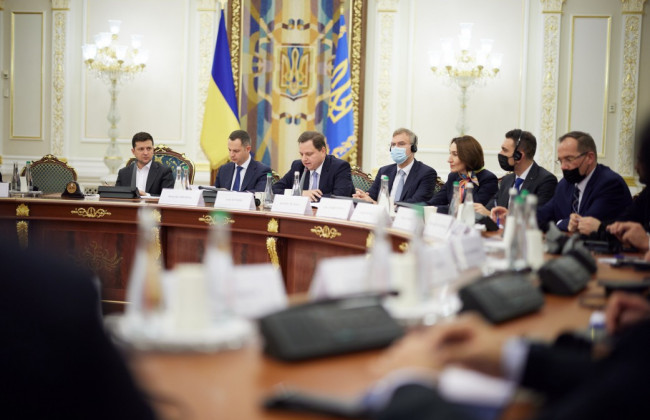 Зеленський зустрівся з радою директорів і керівниками компаній – членів Американської торговельної палати в Україні