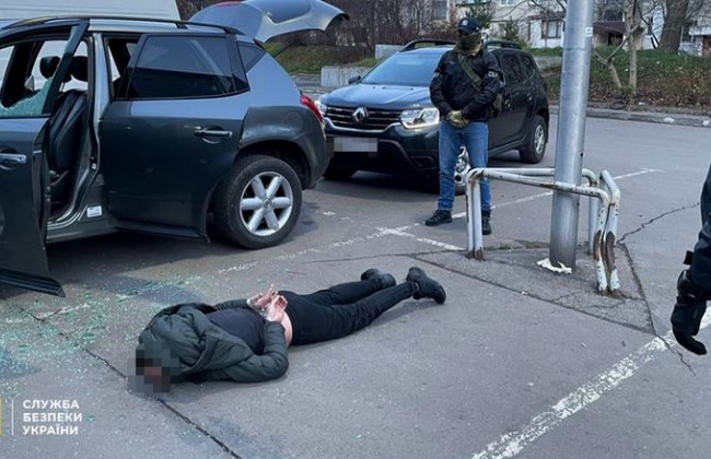 Фінансові махінації та наркобізнес в ЄС: СБУ викрила злочинну групу