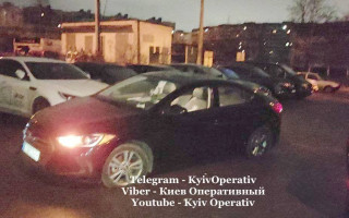 В Киеве у парня пытались угнать авто, а потом его наказал сосед за парковку