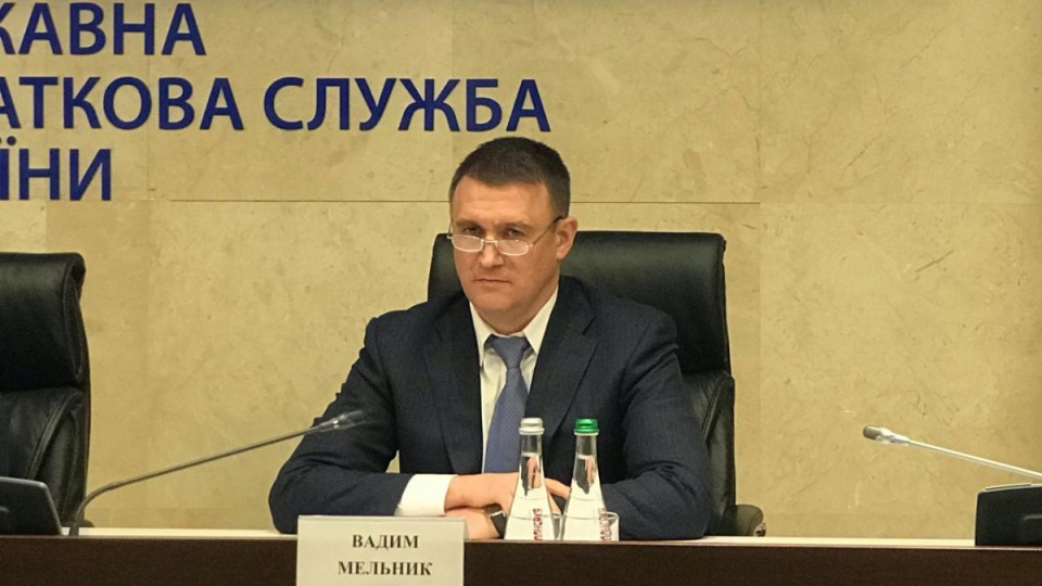 Директор БЭБ Вадим Мельник рассказал, что больше половины нанятых в БЭБ сотрудников — экс-работники ГФС