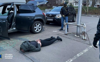Фінансові махінації та наркобізнес в ЄС: СБУ викрила злочинну групу