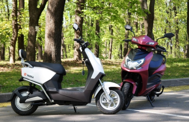 Що варто не упустити власникам скутера або мопеда в Україні: деталі реєстрації