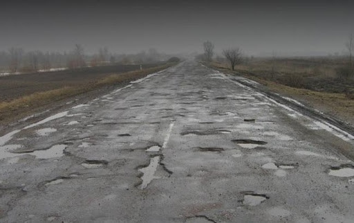 Зеленский сообщил приятную новость водителям: обещает новые дороги и мосты
