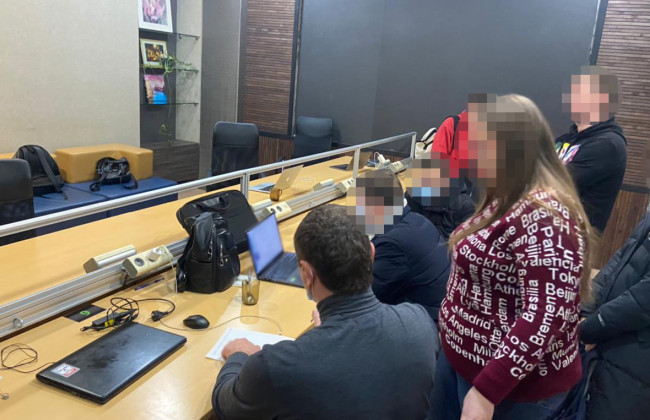 Разоблачена деятельность «ботофермы» по распространению протестных настроений в Facebook, — прокуратура