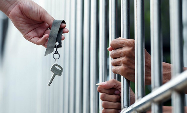 Проект закону про амністію не відповідає вимогам антикорупційного законодавства