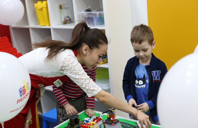 Допущення до роботи з дітьми осіб, з якими не оформлено трудові відносини: позиція ВС