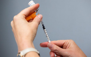 Когда в Украине начнут делать бустерные прививки от коронавируса