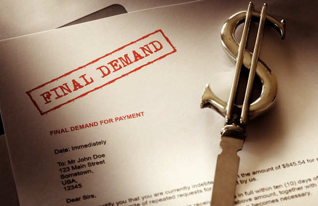 Коллекторы в США теперь могут «выбивать» долги через соцсети