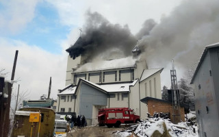 Подо Львовом горел костел: есть пострадавшие