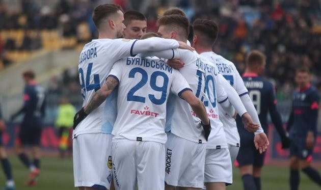 «Динамо» разгромило «Верес» в рамках Премьер-Лиги