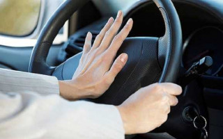Посигналил — заплати штраф: в каких случаях водителя могут наказать