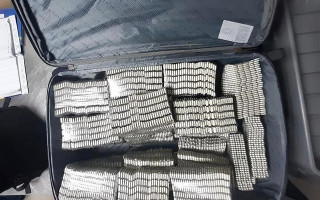 В Киеве задержали иностранца с чемоданом опасных медпрепаратов