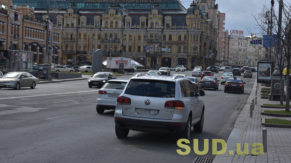 Стало известно, на каких авто украинцы чаще всего превышают скорость