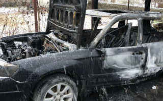 На Закарпатті невідомі спалили автомобілі журналіста