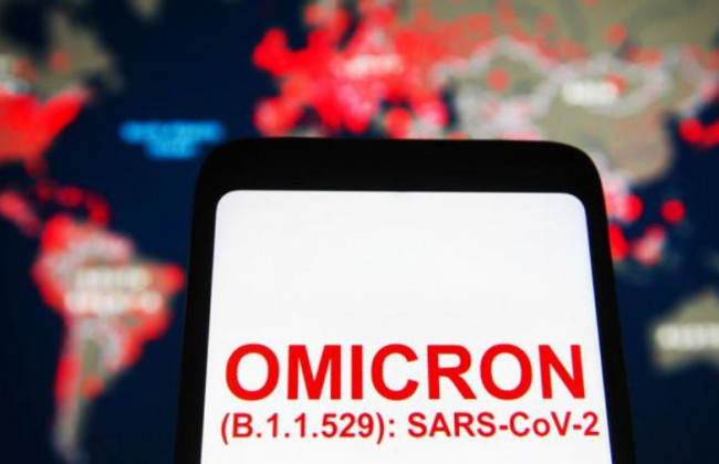 Дети и люди старше 60 лет: кто больше всех страдает от штамма «Омикрон»