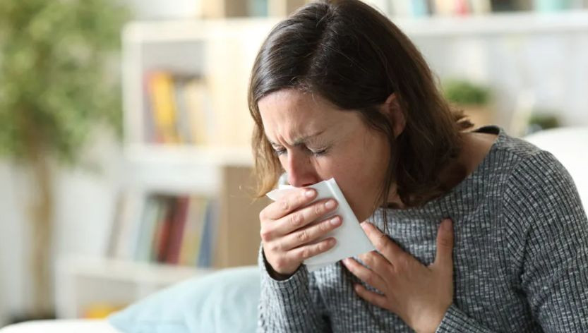 Можно ли одновременно заболеть гриппом и COVID-19: ответ медика