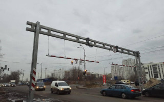 У столиці встановили габаритні ворота: водіїв попереджають завчасно обирати маршрут
