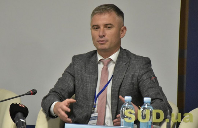 НАПК будет проверять доходы будущих чиновников и судей, а также членов их семей с 1998 года