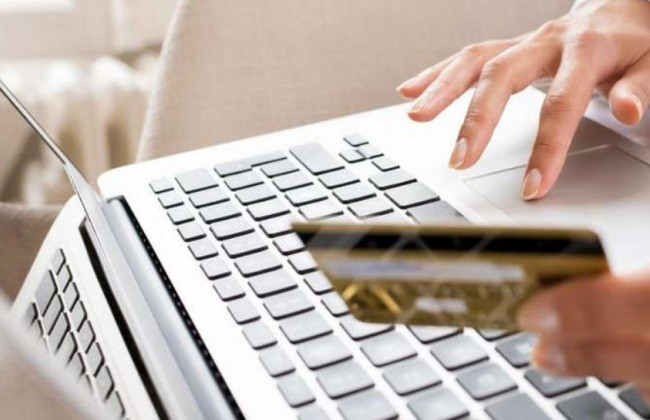 1000 гривень за вакцинацію: українців попередили про небезпечних шахраїв