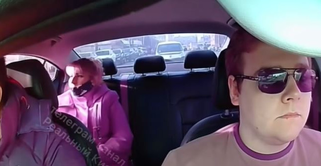 Скандал в Киеве:  таксист высадил пассажиров, которые ненавидят украинский язык