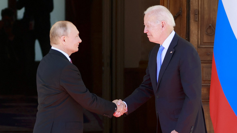 Байден и Путин договорились продолжить диалог по поводу Украины