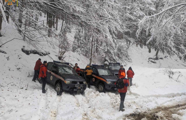 Искали четыре дня: в Карпатах нашли погибшего мужчину