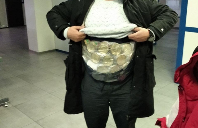 До Молдови із «поясом гурмана» для дідуся: як митники ікру вилучали в українців