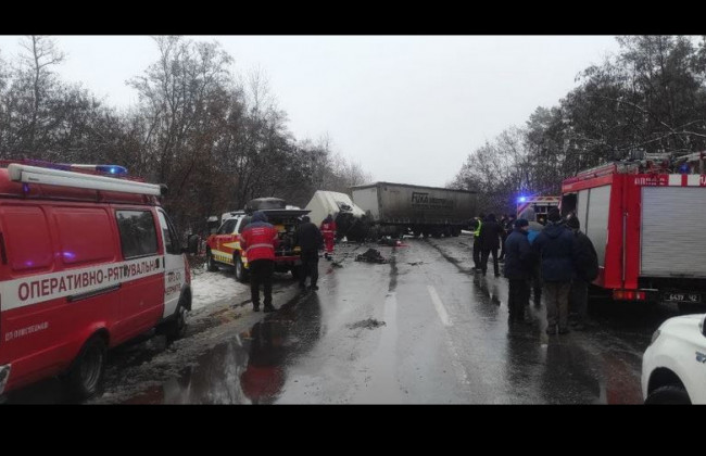 Страшное ДТП под Черниговом: число жертв снова возросло