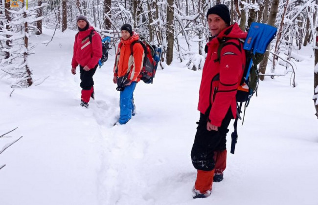 В Карпатах к поискам пропавшего мужчины подключат вертолет