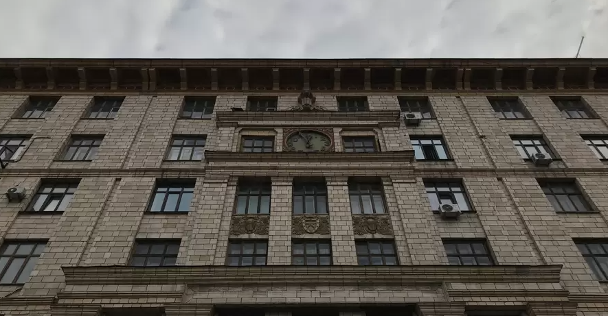 Как в Лондоне: в Киеве заработают часы с самым большим циферблатом