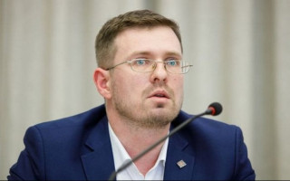 Стало известно, кто и когда получит третью дозу COVID-вакцины