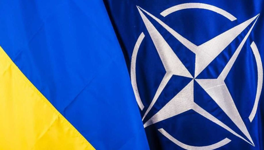 Перспектива членства Украины в НАТО: Байден отказался идти на уступки Путину