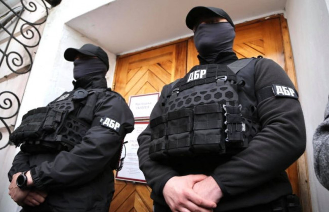 Профільний комітет Ради визначить долю пенсій працівникам ДБР