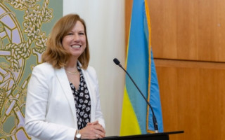 Временная поверенная США призывает Киев избрать руководителя САП до конца года