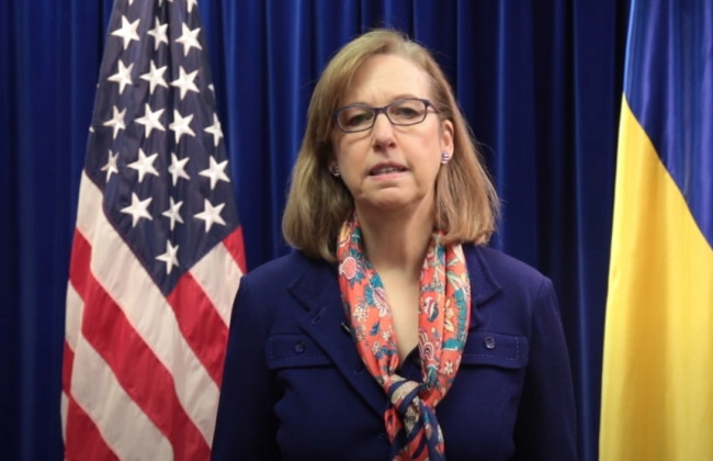 Представитель Посольства США Кристина Квин: «В 17:30 сегодня будет очень важное объявление о санкциях»