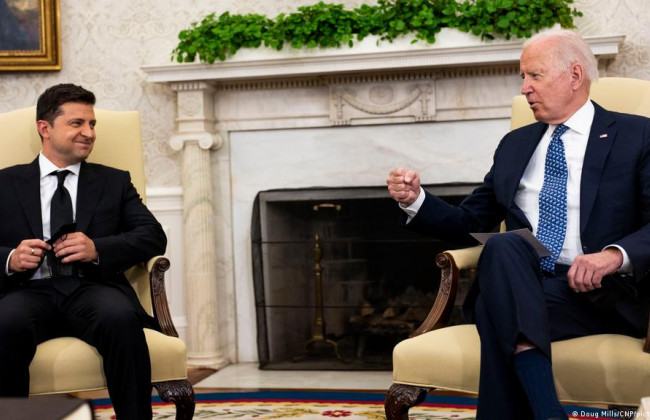 В Офісі Президента повідомили деталі переговорів Зеленського та Байдена