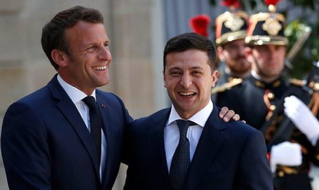 Макрон анонсировал встречу с Зеленским