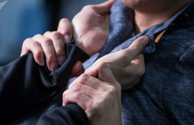 В Луганской области произошла драка: три полицейских против четырех граждан