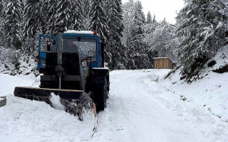Снежный оползень на Прикарпатье: перекрыта дорога