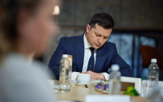 Зеленський призначив послів у п'яти країнах: список