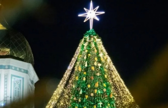 КМДА перенесла дату запалення Новорічної ялинки