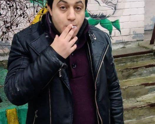 На Троещине неадекват приставал к женщинам в парке