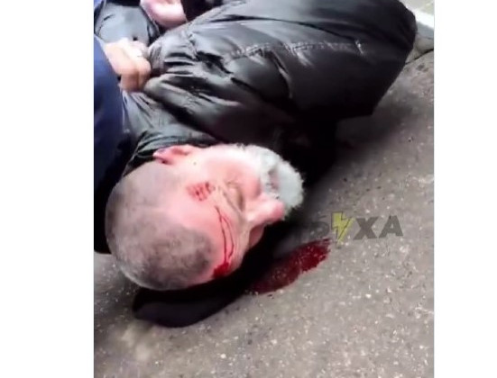 На харьковском рынке конфликт перерос в стрельбу: видео