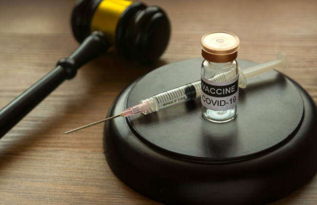 Суд скасував наказ про усунення від роботи невакцинованої вчительки на Львівщині