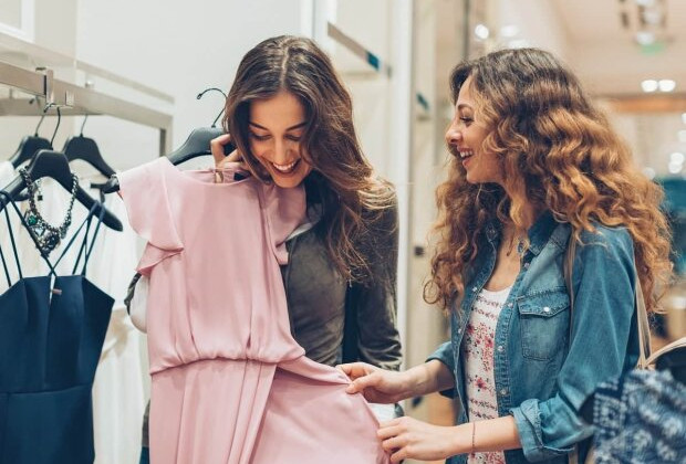 Категорически не рекомендуют: в чем нельзя встречать Новый год 2022