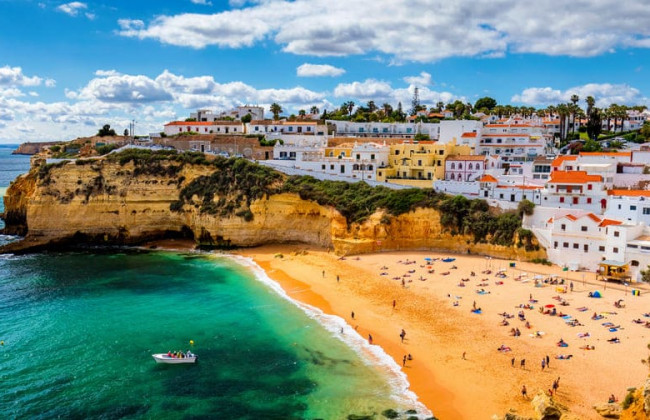 Португалия продлит пограничный контроль для туристов